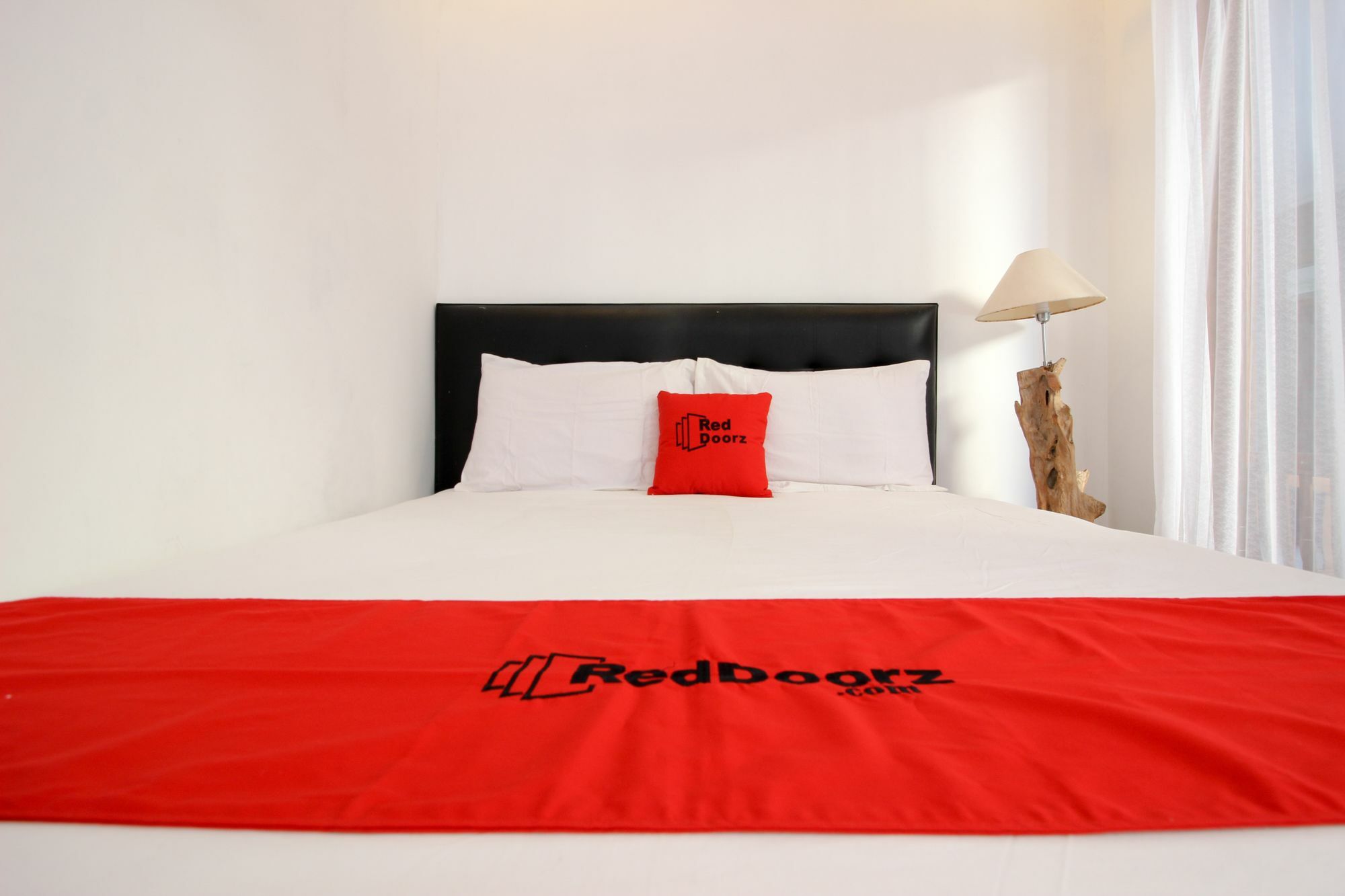 Reddoorz Plus @ Prawirotaman 3 Yogyakarta Extérieur photo